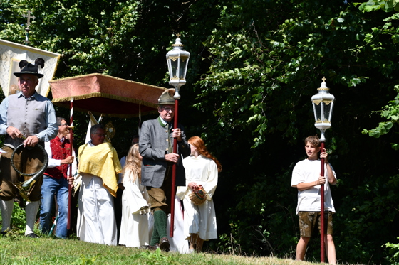 Fronleichnahmsprozesion