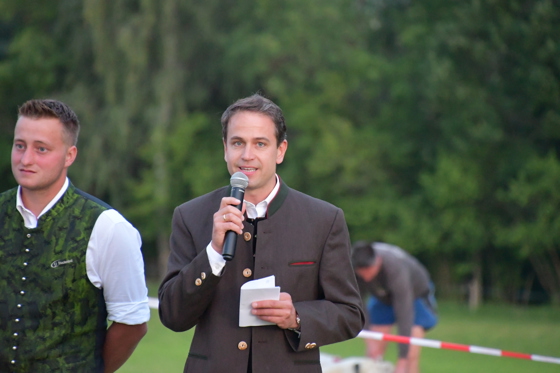Sonnwend Feier Redner - Roman Linder