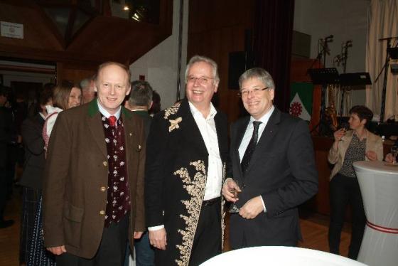 BGM Hans Jörg Kerschbaumer, 1. Landtagspräsident Ing. Reinhart rohr, LH Dr. Peter Kaiser