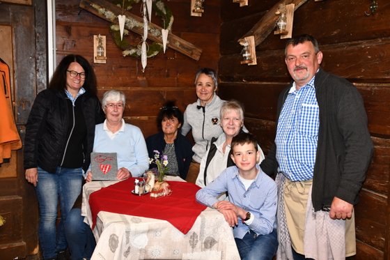 Elke und Kurt Klammer mit Sohn Felix und Team