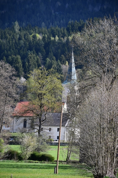 Ev. Kirche Fresach mit Bethaus
