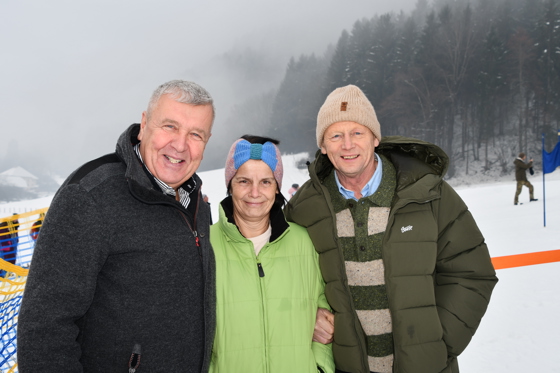 Stockenbois Bgm Hans J&ouml;rg Kerschbaumer mit seinen Amtskollegen der Gemeinde Baldramsdorf Friedrich Paulitsch, Christa Hatheier