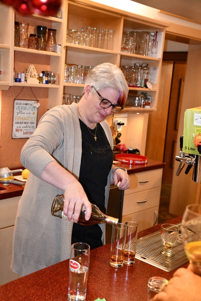 Michaela - unsere Wirtin von GH Wassermann