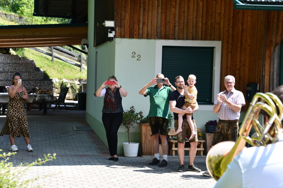 es wird fotografiert - Fam. Herbert und Silvia Torta - Elmar und Helga Schilcher-Torta