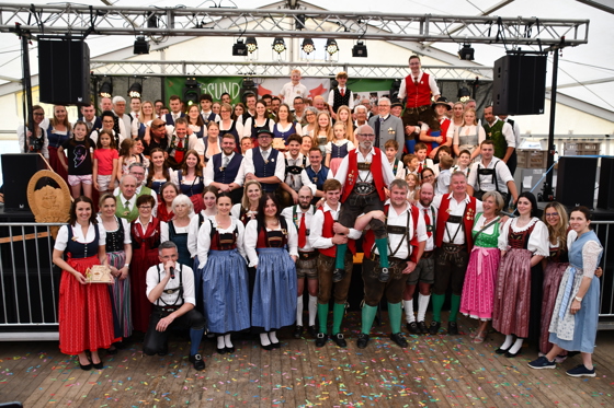 alle mitwirkenden Vereine