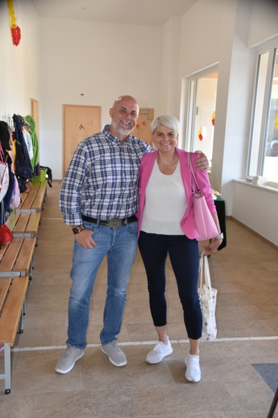 Leitet ab September 2023 die Volksschule Zlan - Dir. Hans Egger mit Volksschulinspektorin Gaby Torta